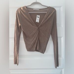Abercrombie & Fitch Women’s Brown Twist Front Blouse - size M - NWT